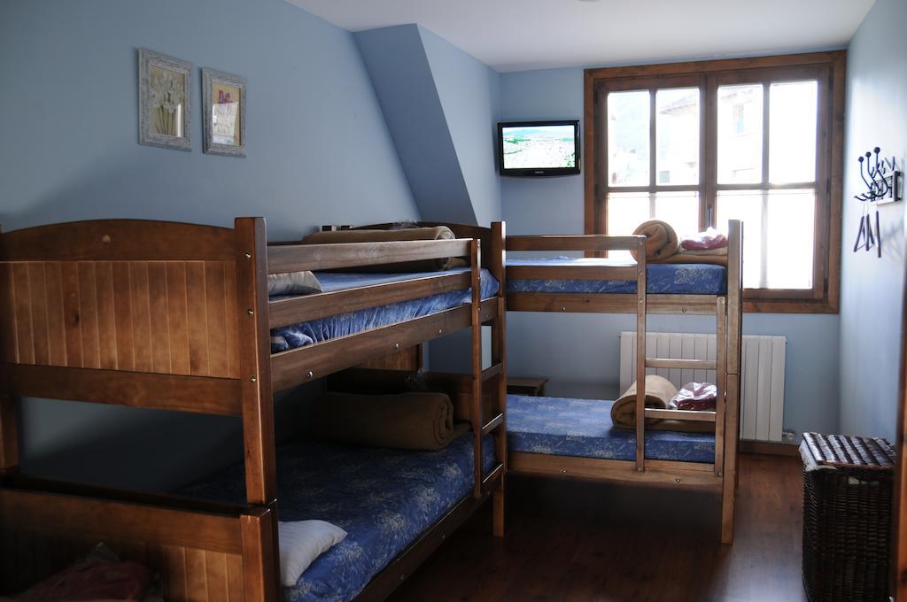 Borda Felices Hostel Broto